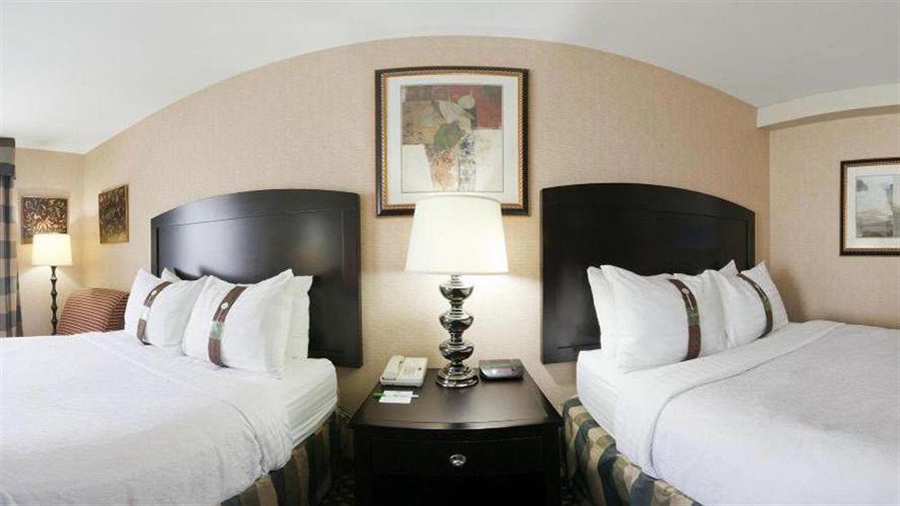 Clarion Hotel & Conference Center Leesburg Ngoại thất bức ảnh