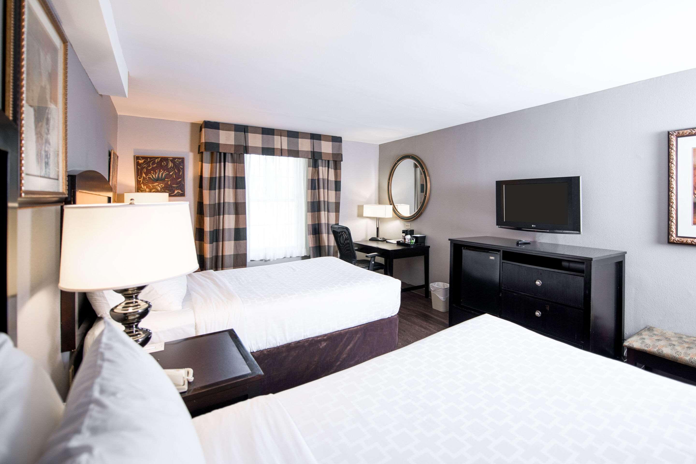 Clarion Hotel & Conference Center Leesburg Ngoại thất bức ảnh