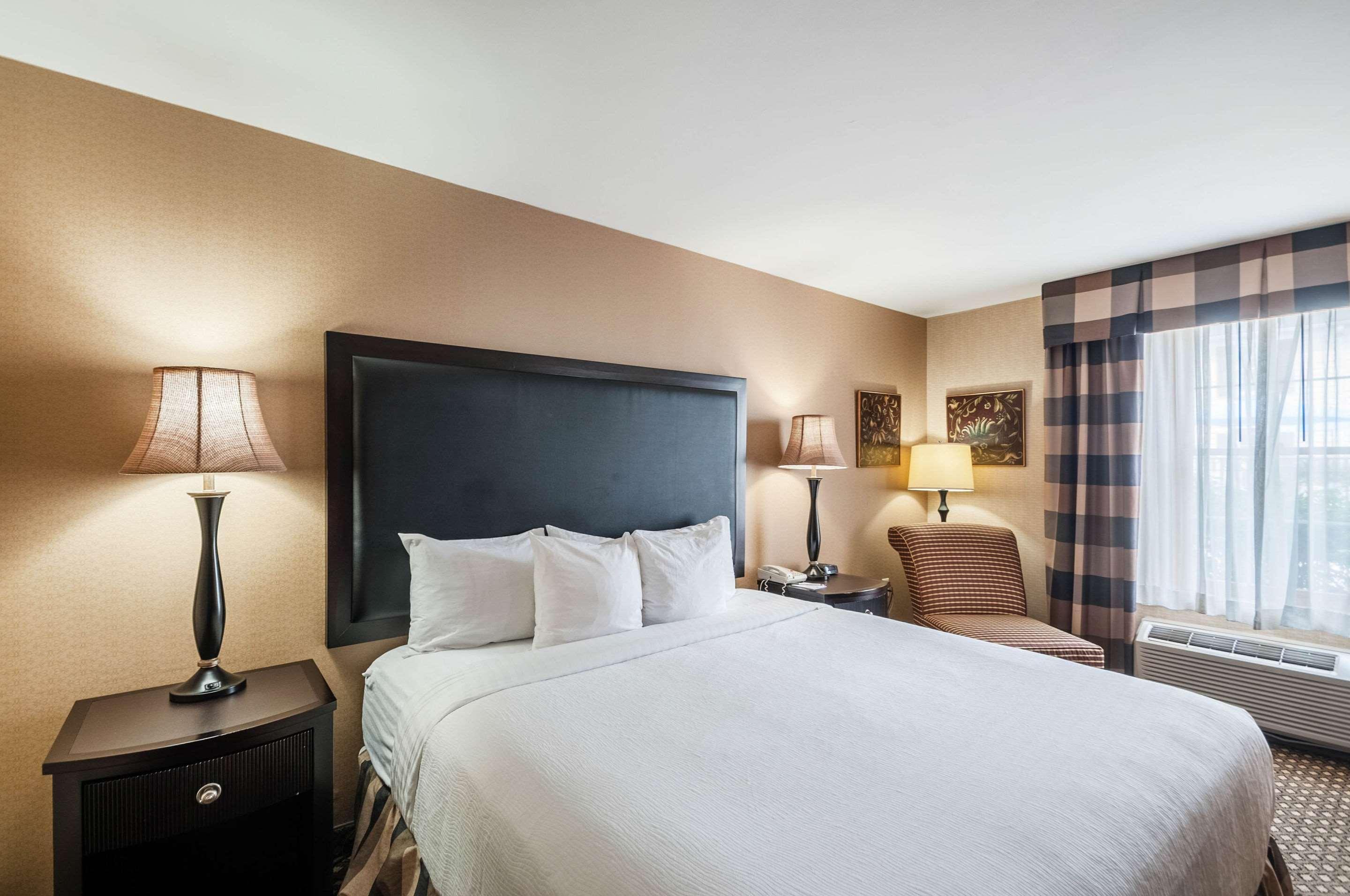Clarion Hotel & Conference Center Leesburg Ngoại thất bức ảnh